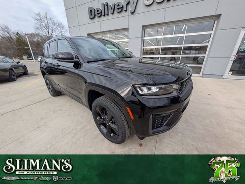 New 2026 Jeep Grand Cherokee Limited w/ Limited Altitude Package image 1