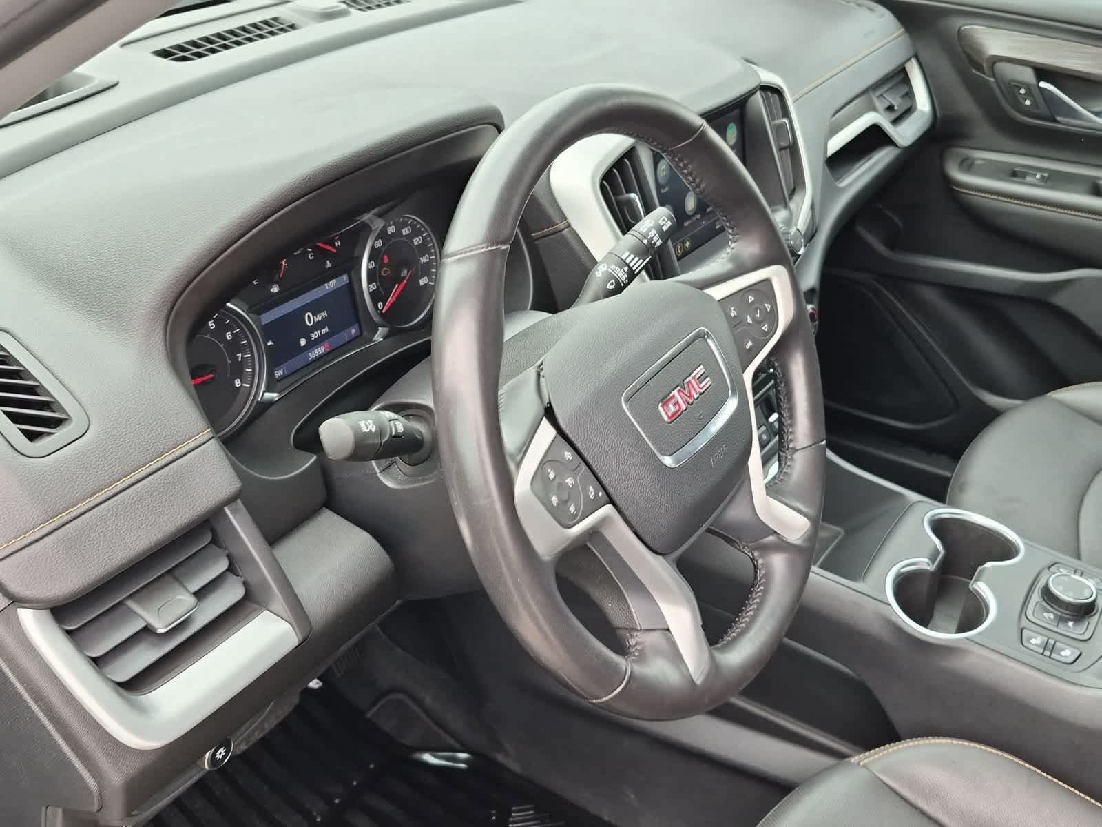 Used 2021 GMC Terrain SLT AWD/4WD image 10