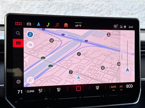 New 2025 Volkswagen ID. Buzz Pro S image 17