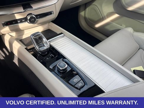 Certified 2026 Volvo XC60 B5 Ultra AWD/4WD image 20