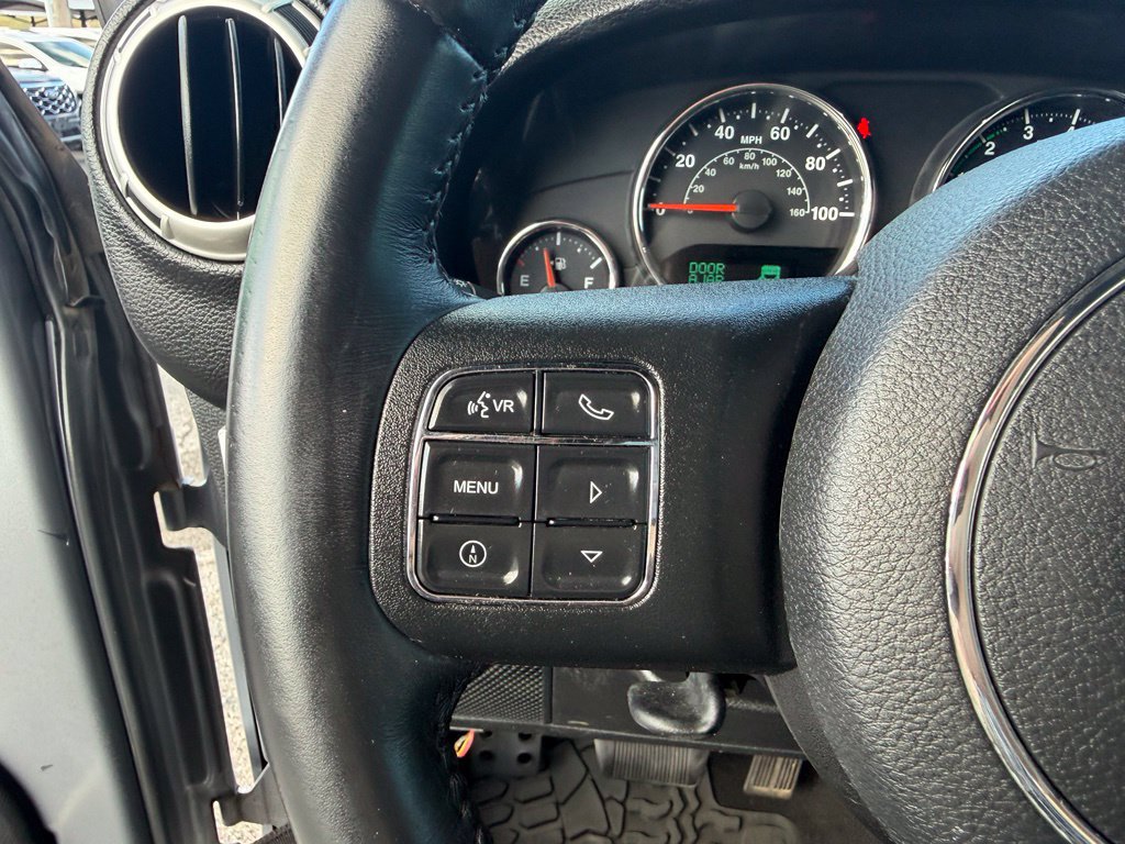 Used 2017 Jeep Wrangler Unlimited Sahara w/ Max Tow Package AWD/4WD image 28