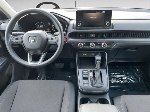Used 2024 Honda CR-V LX image 10