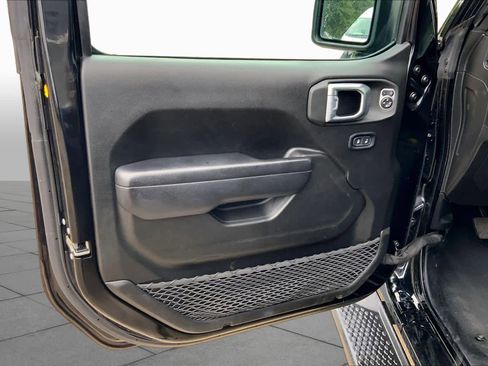 Used 2024 Jeep Wrangler Unlimited Sport AWD/4WD image 21