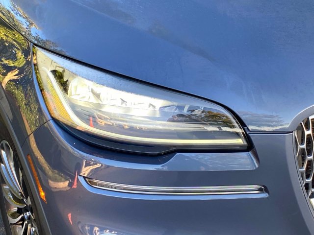 Certified 2021 Lincoln Aviator Reserve w/ Equipment Group 201A AWD/4WD image 4