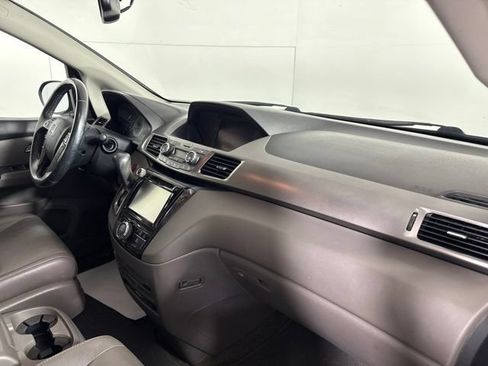 Used 2016 Honda Odyssey Touring image 35