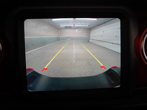 Used 2022 Jeep Gladiator Rubicon image 19