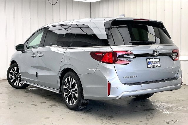 New 2027 Honda Odyssey Elite image 5
