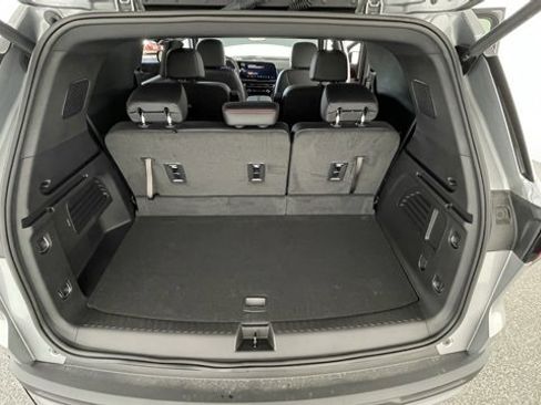 Used 2025 Chevrolet Traverse Z71 w/ Enhanced Driving Package image 48