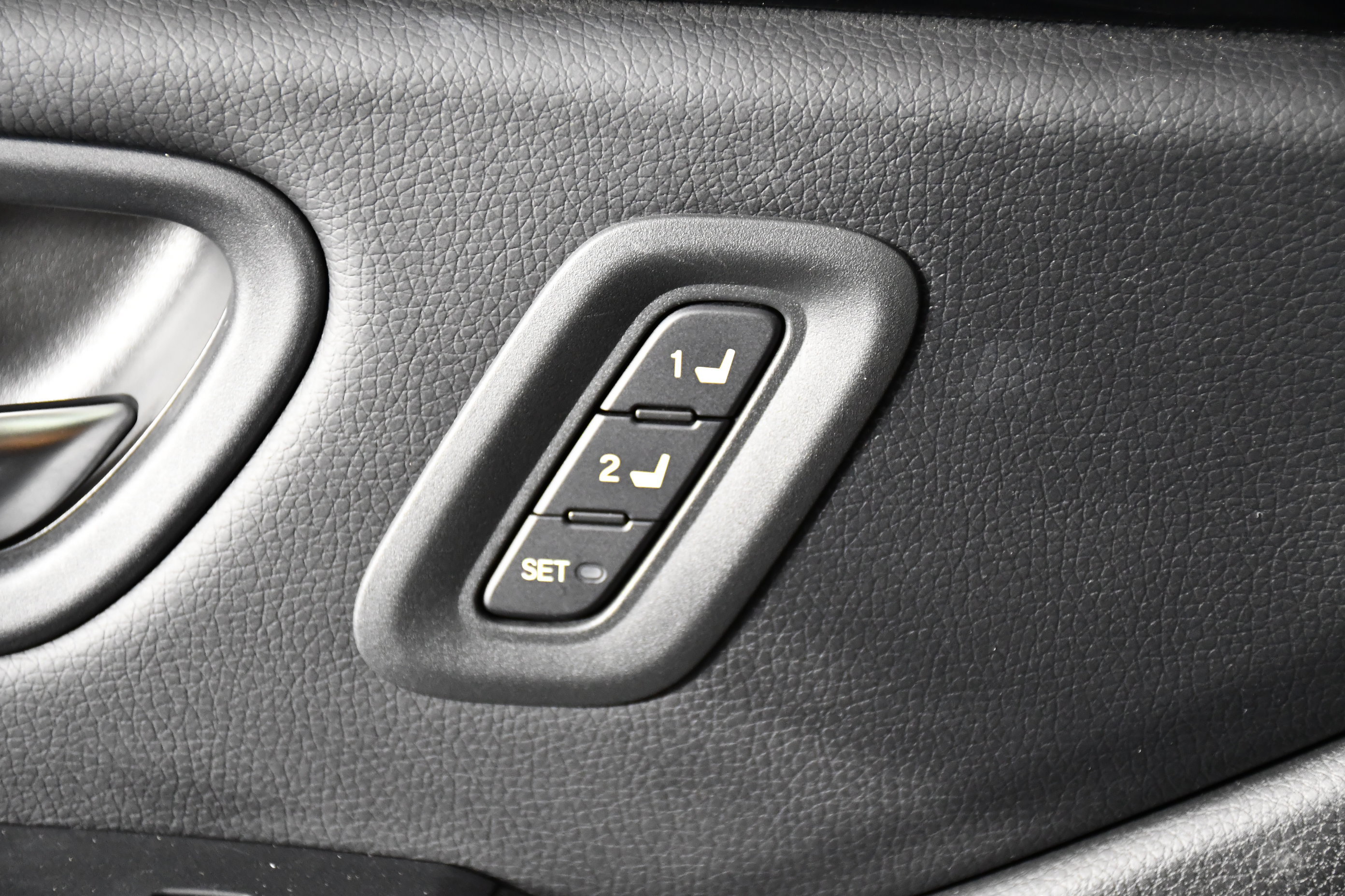 Certified 2023 Honda Pilot EX-L image 34