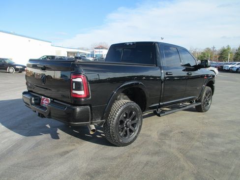 Used 2022 RAM 2500 Laramie w/ Night Edition image 4