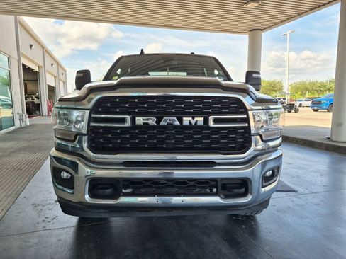 Used 2024 RAM 2500 Big Horn AWD/4WD image 3