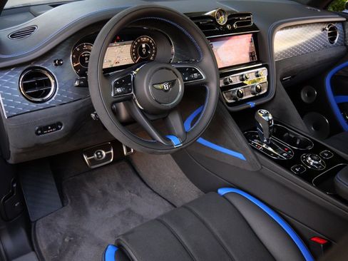 New 2026 Bentley Bentayga Speed image 2