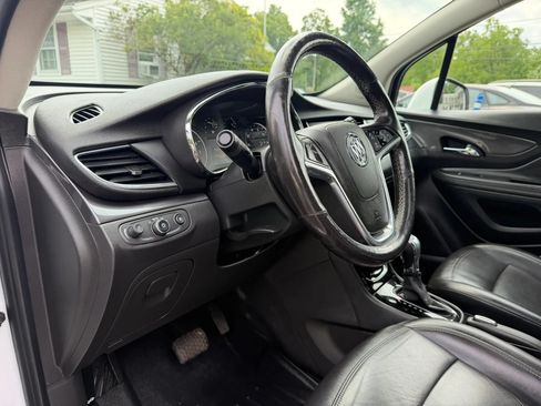 Used 2019 Buick Encore Essence AWD/4WD image 10