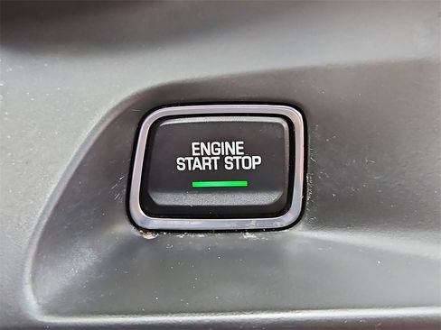 Used 2017 Chevrolet Camaro LT image 23