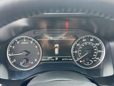 Used 2025 Mitsubishi Outlander SE image 14