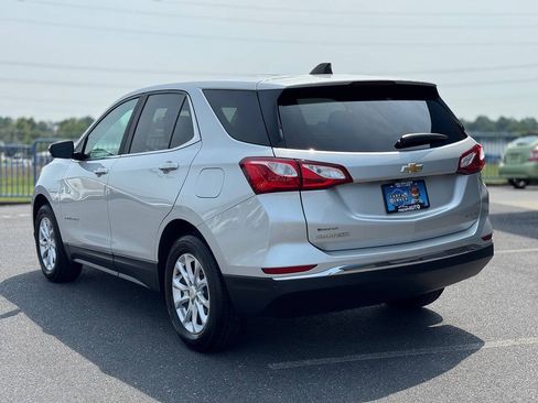 Used 2021 Chevrolet Equinox LT w/ Driver Convenience Package AWD/4WD image 5