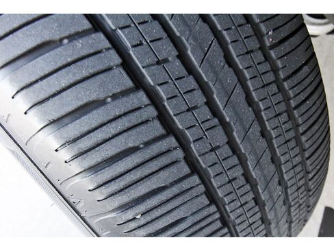 Certified 2025 Nissan Rogue SV image 31