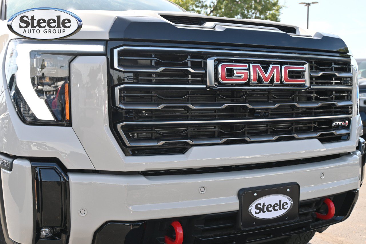 New 2026 GMC Sierra 2500 AT4 w/ AT4 Premium Plus Package AWD/4WD image 27