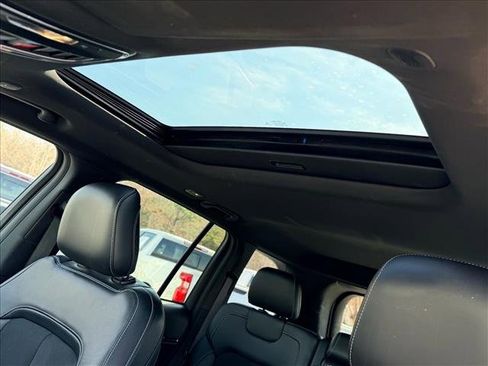 Used 2022 Jeep Grand Cherokee Altitude image 16