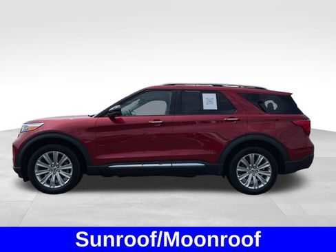 Used 2023 Ford Explorer Limited w/ Equipment Group 301A AWD/4WD image 2