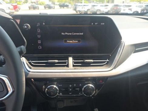 New 2026 Chevrolet Trax ACTIV w/ Driver Confidence Package FWD image 21