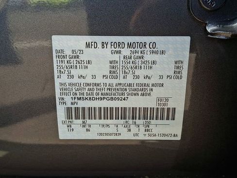 Certified 2023 Ford Explorer XLT w/ Class IV Trailer Tow Package AWD/4WD image 27