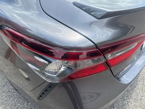 Used 2024 Toyota Camry SE FWD image 10