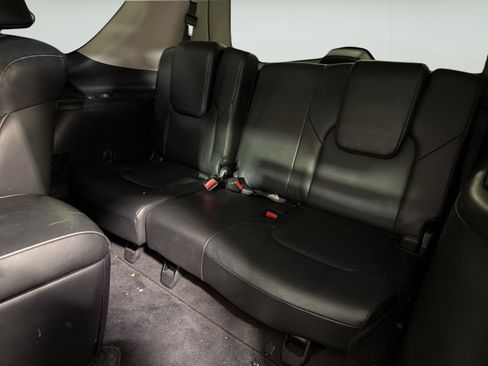 Used 2021 INFINITI QX80 Luxe RWD image 11