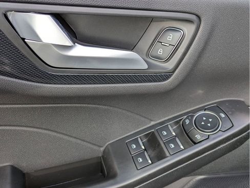 New 2026 Ford Escape ST-Line Select w/ Equipment Group 401A image 13