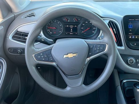 Used 2020 Chevrolet Malibu LS w/ Driver Confidence Package II FWD image 11