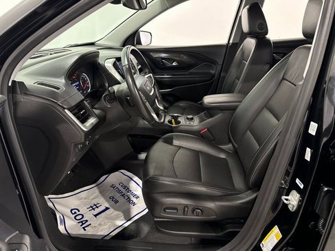 Used 2022 GMC Terrain SLT image 15