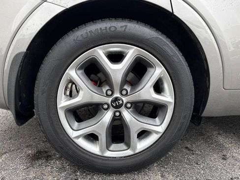 Used 2019 Kia Sorento SX w/ SX Touring Package AWD/4WD image 6