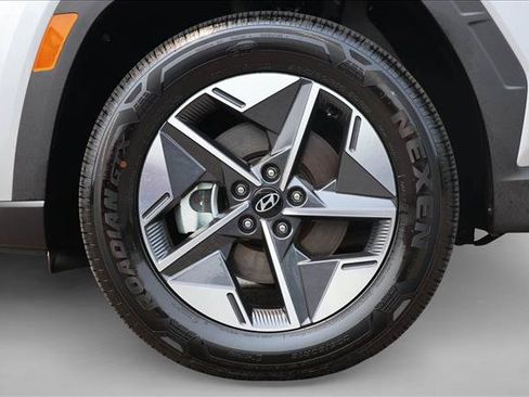 Certified 2026 Hyundai Tucson SEL AWD/4WD image 9