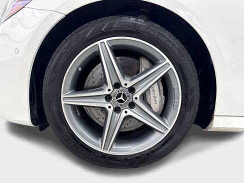 Used 2019 Mercedes-Benz E 450 4MATIC Sedan w/ Premium Package image 50