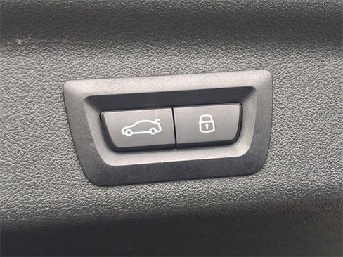 Used 2023 BMW X1 xDrive28i w/ Premium Package image 30