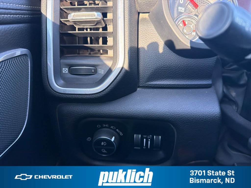 Used 2023 RAM 1500 Laramie AWD/4WD image 10