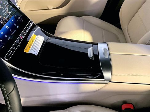 New 2026 Mercedes-Benz GLC 300 4MATIC image 10