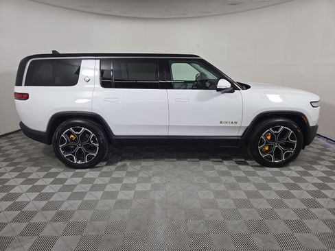 Used 2024 Rivian R1S Adventure AWD/4WD image 6