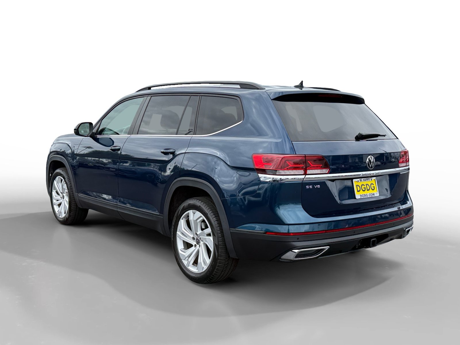 Certified 2023 Volkswagen Atlas SE FWD image 3