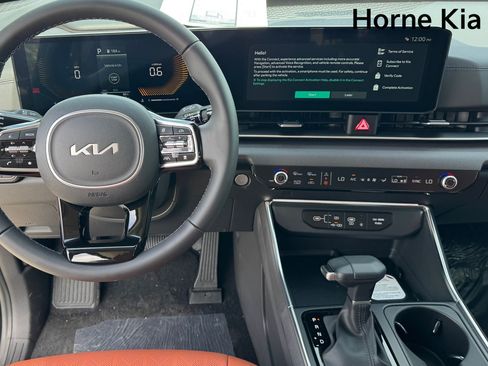 New 2026 Kia Carnival EX FWD image 14