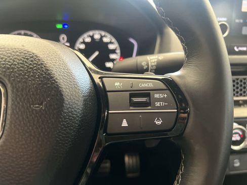 Used 2025 Honda Civic Sport image 25