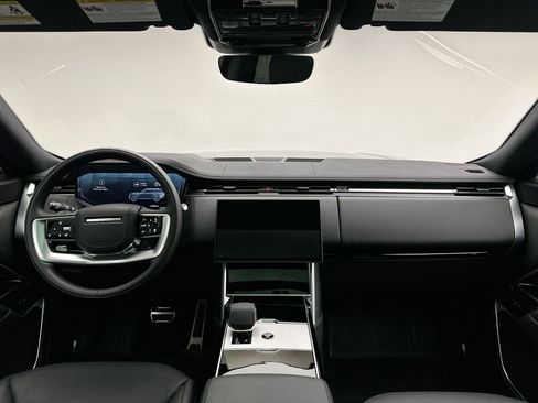 Used 2025 Land Rover Range Rover SE AWD/4WD image 20