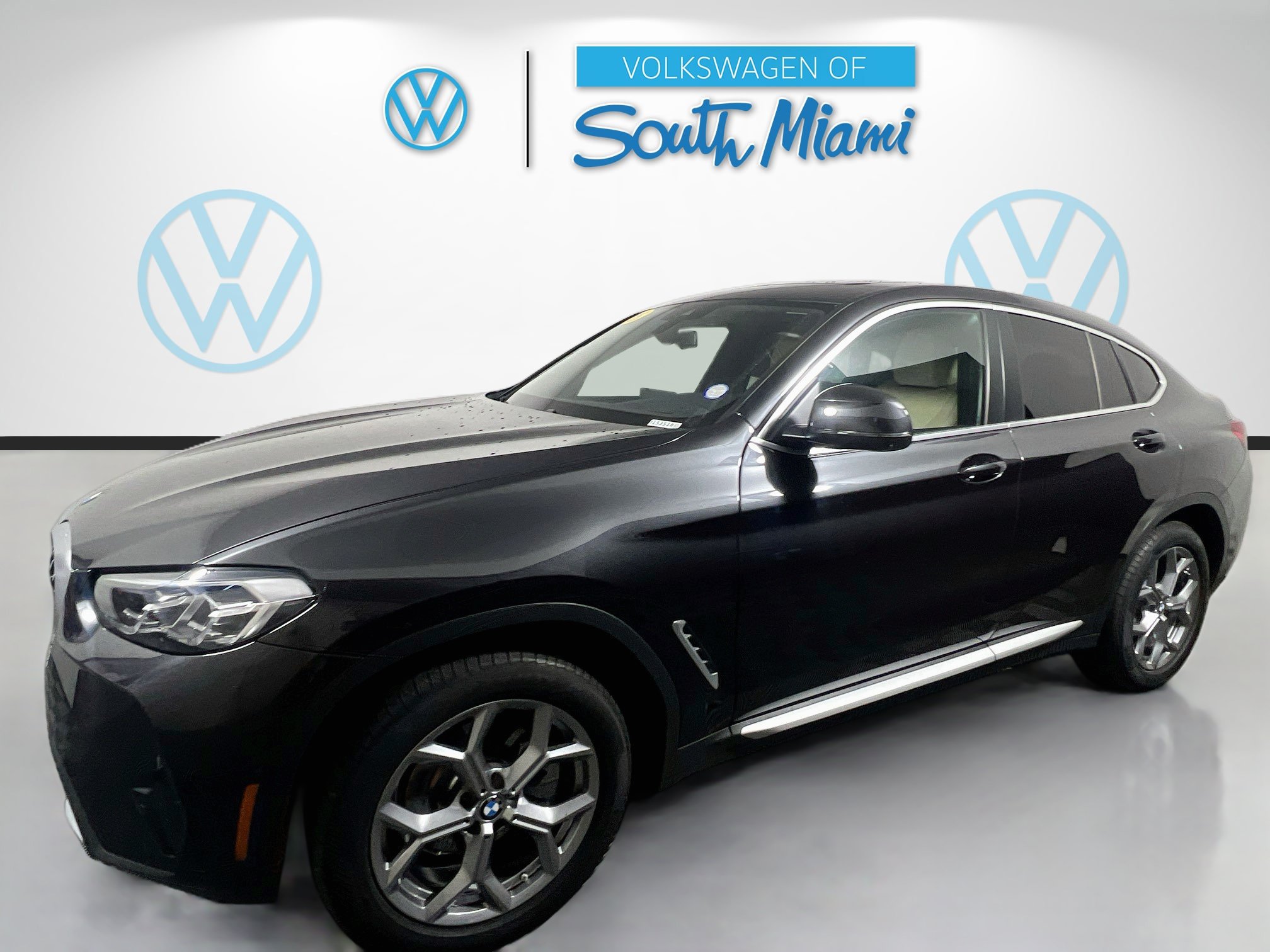Used 2025 BMW X4 xDrive30i AWD/4WD image 26
