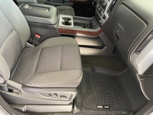 Used 2017 GMC Sierra 1500 SLE image 31