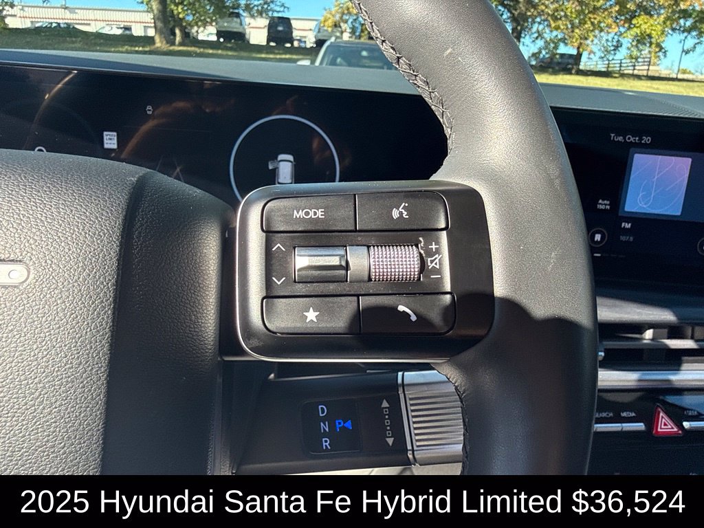 Used 2025 Hyundai Santa Fe Limited FWD image 29