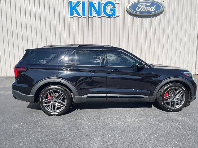 Certified 2026 Ford Explorer ST w/ Sun And Sound Package AWD/4WD image 1