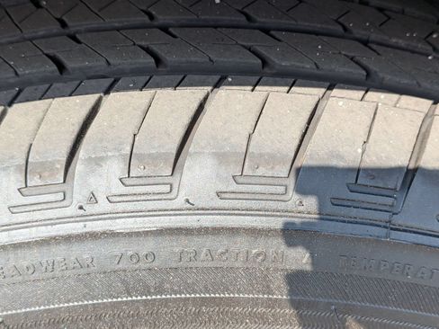 Used 2026 Honda CR-V EX image 11