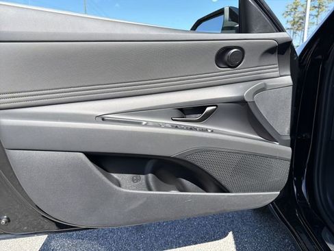 New 2026 Hyundai Elantra SEL Sport image 10