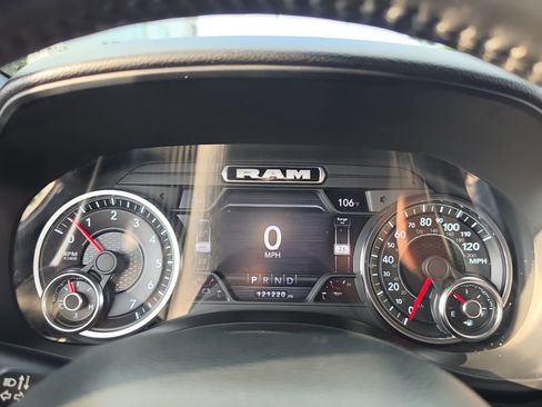 Used 2022 RAM 1500 Lone Star AWD/4WD image 24