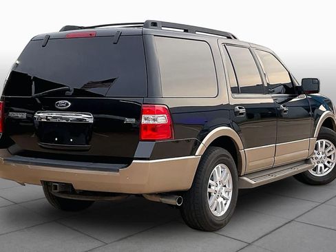 Used 2014 Ford Expedition XLT w/ Equipment Group 202A RWD image 14